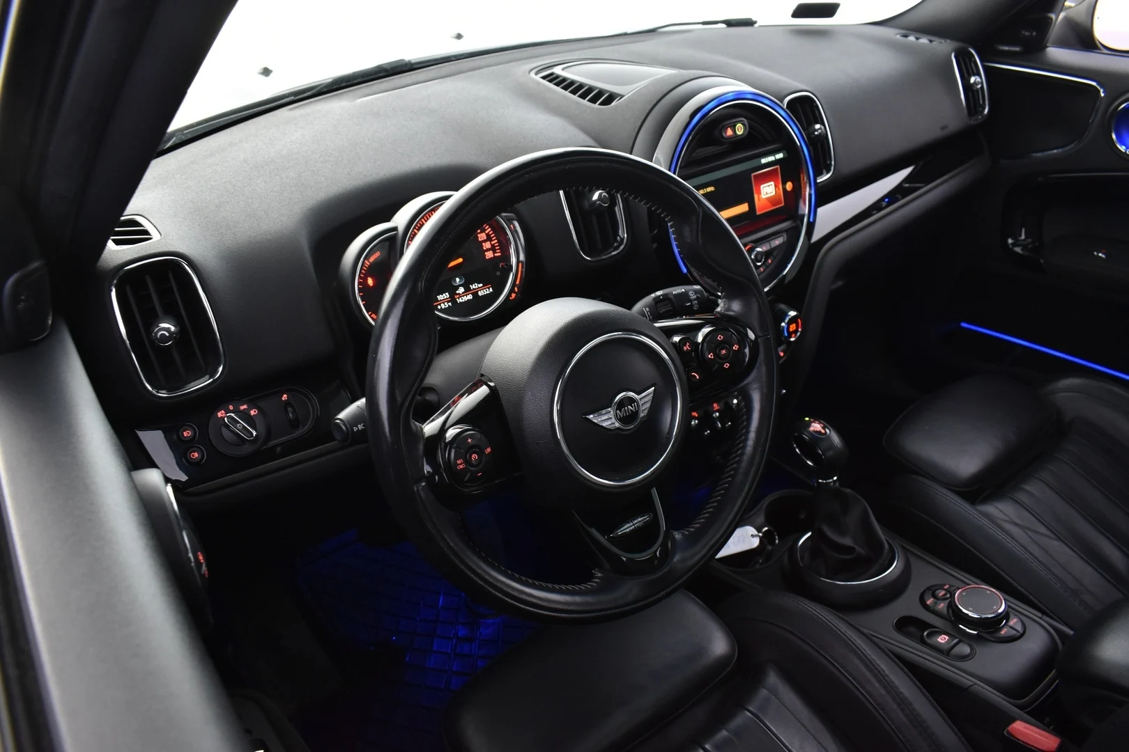 Car Image - 7FZMiLjxWYZ5rRrCSAvBp9