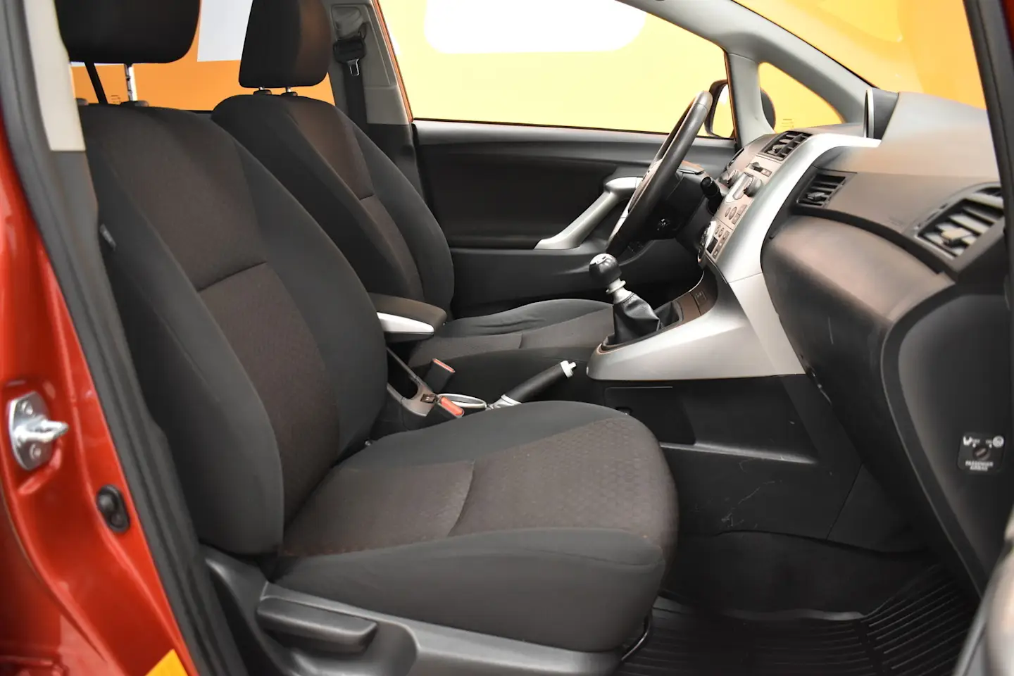Car Image - 3mRDYuq0WXfU3jc5bNM2eK