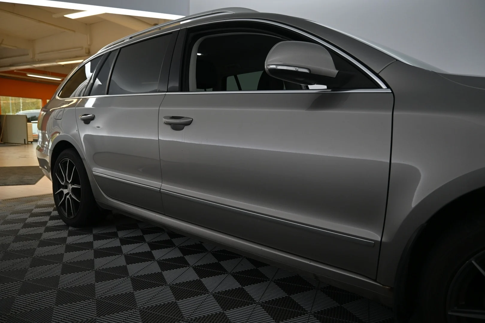 Car Image - 5NmDufYDvTQf1M67mFboRq