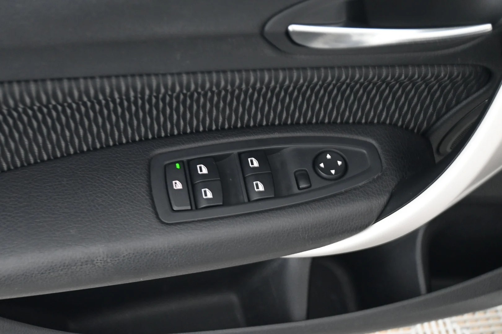 Car Image - 7G91FnKj40wkOuSx5Uzeao