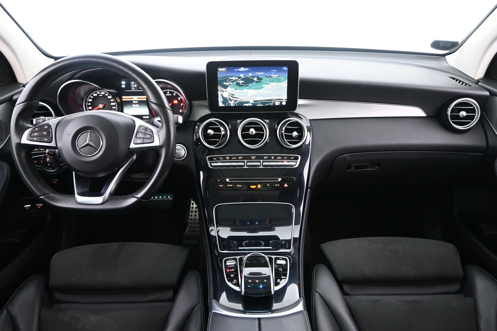 Car Image - 709QXXJAbLGCeKqNQ7FRco