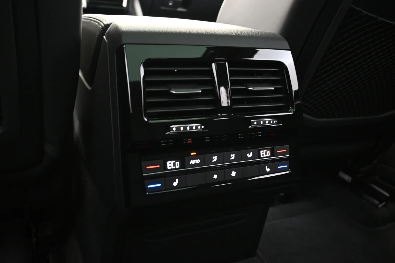 Car Image - VgwG6ftJMemCvlh02lpRV