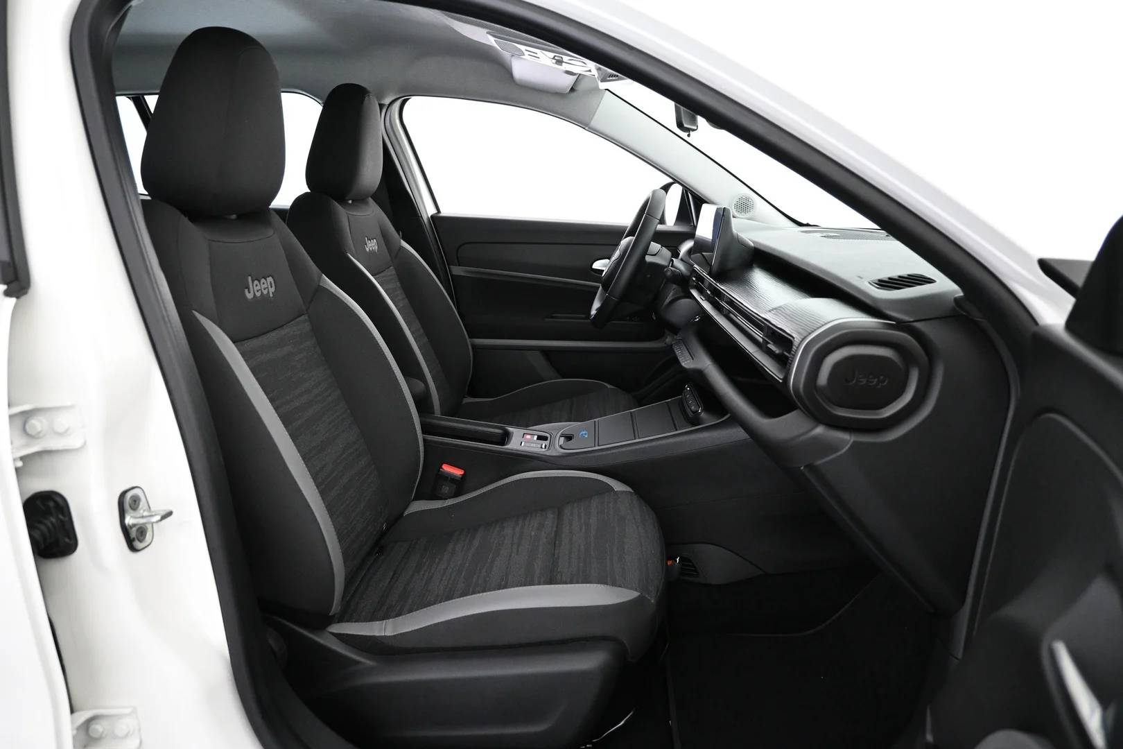 Car Image - 6ydmQxE76pGm04yaGXGzhy