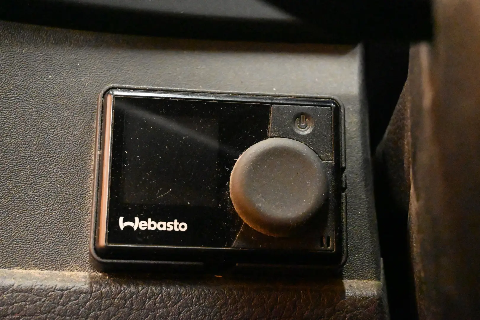 Car Image - 5Zf8FEIt1zA1CbnQMBqY06