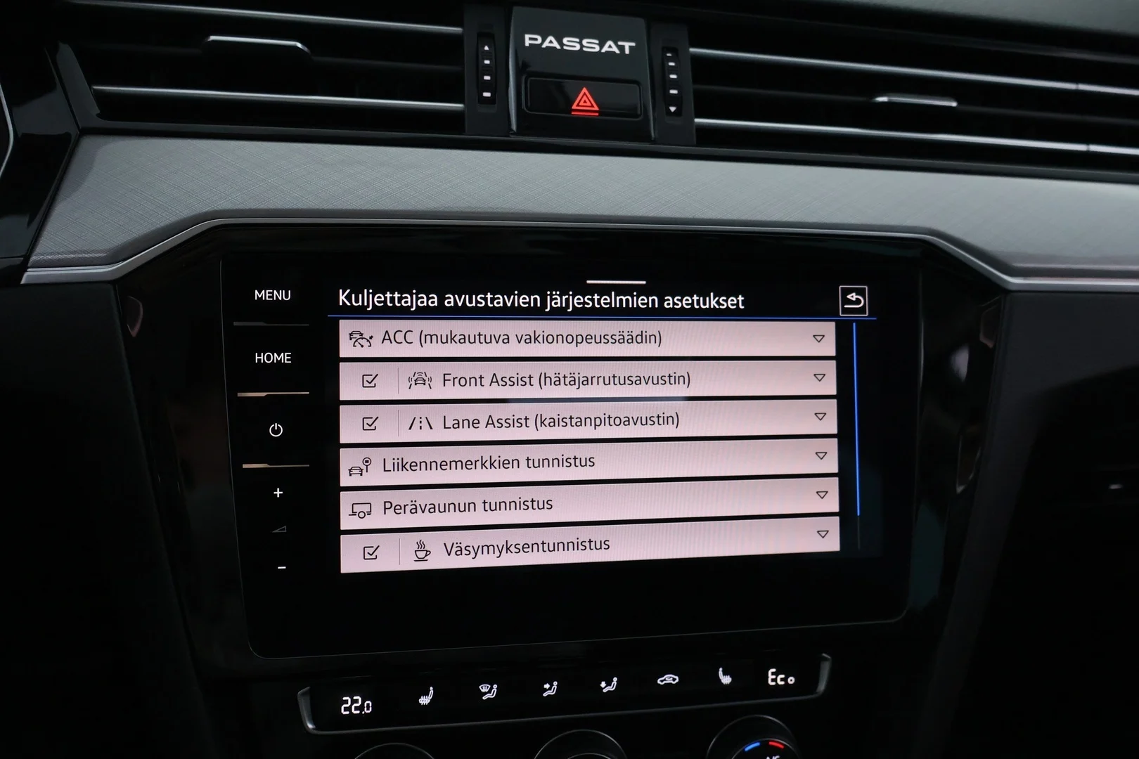 Car Image - W8VJwihnkg52nay5dYEd9