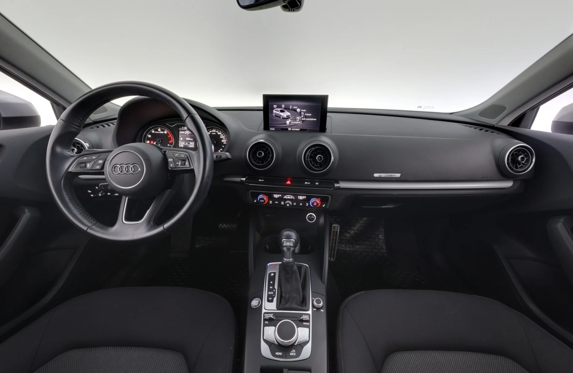 Car Image - 2VkCMKHrrETWl9AYnMyLoW