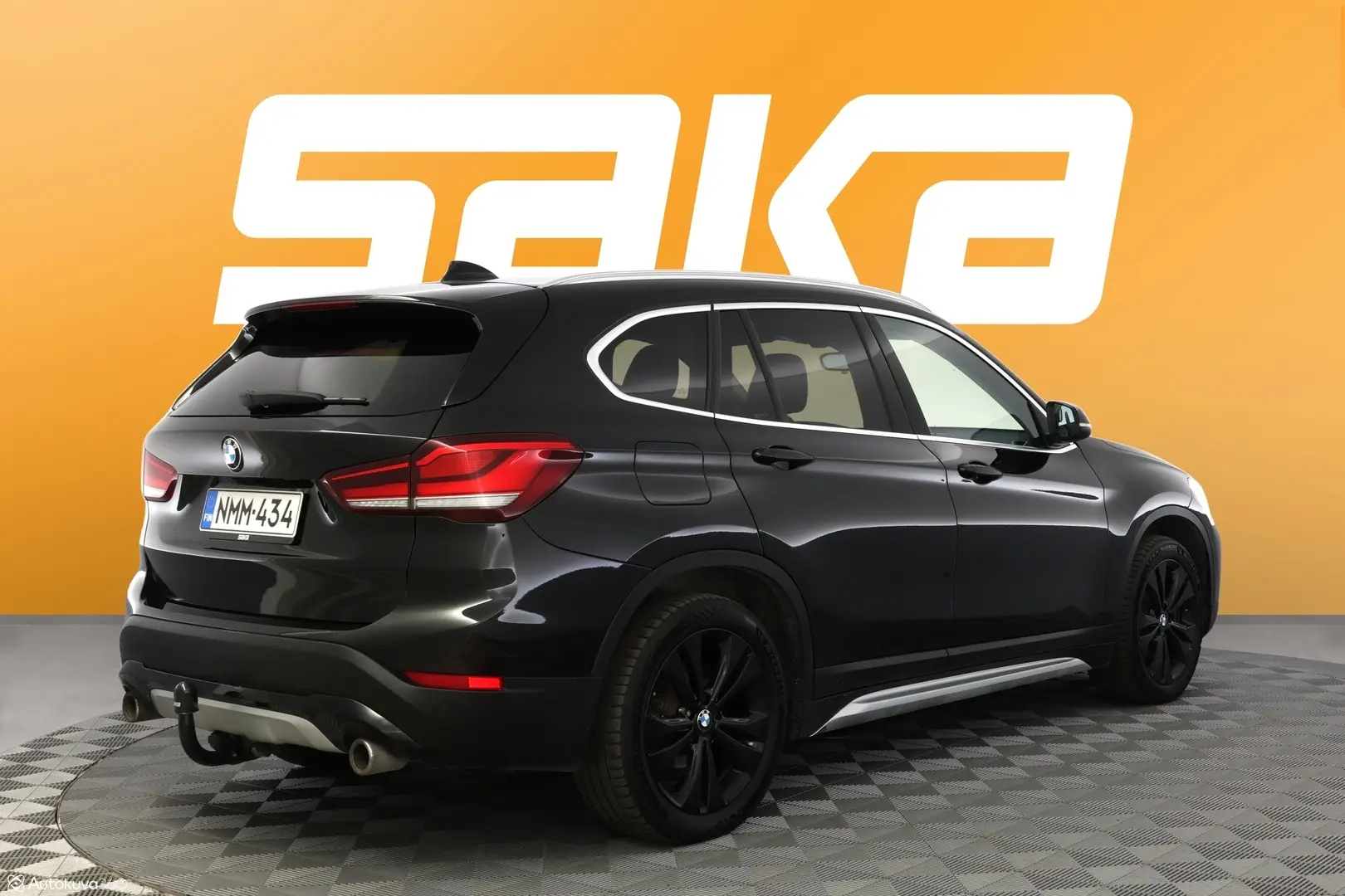 Car Image - 5J8jcLk5Bola4r3aRNRkaw