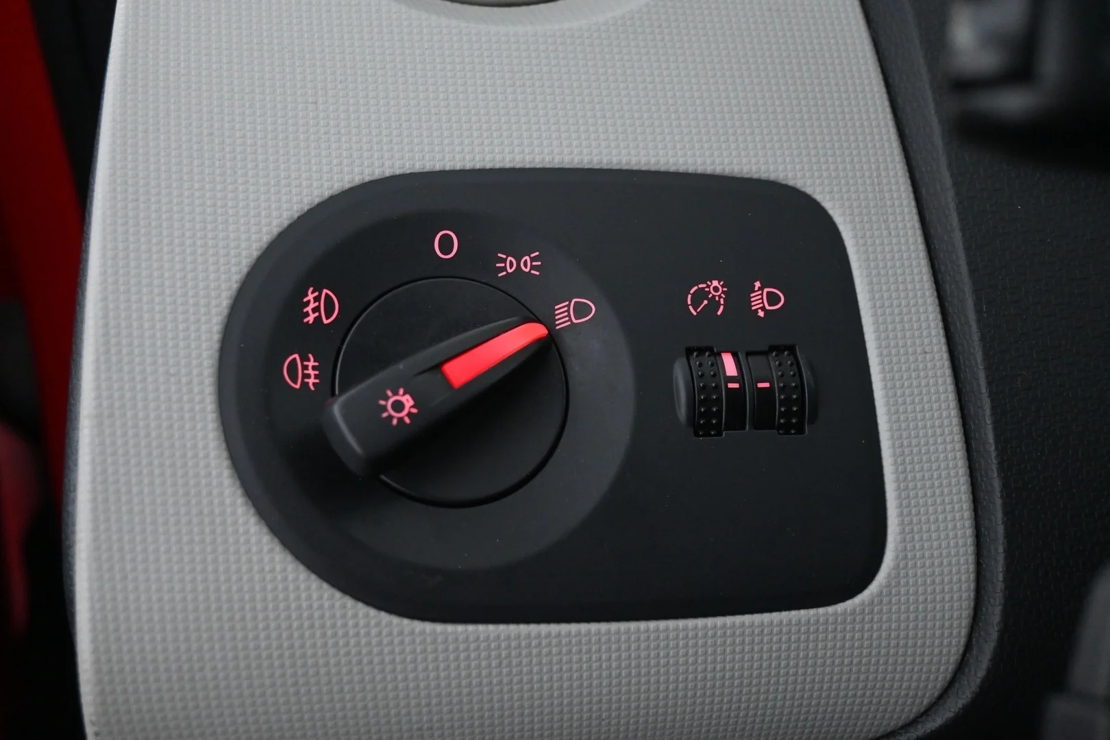 Car Image - 27WvCI1Hhc5UTsZ3AX0Iea
