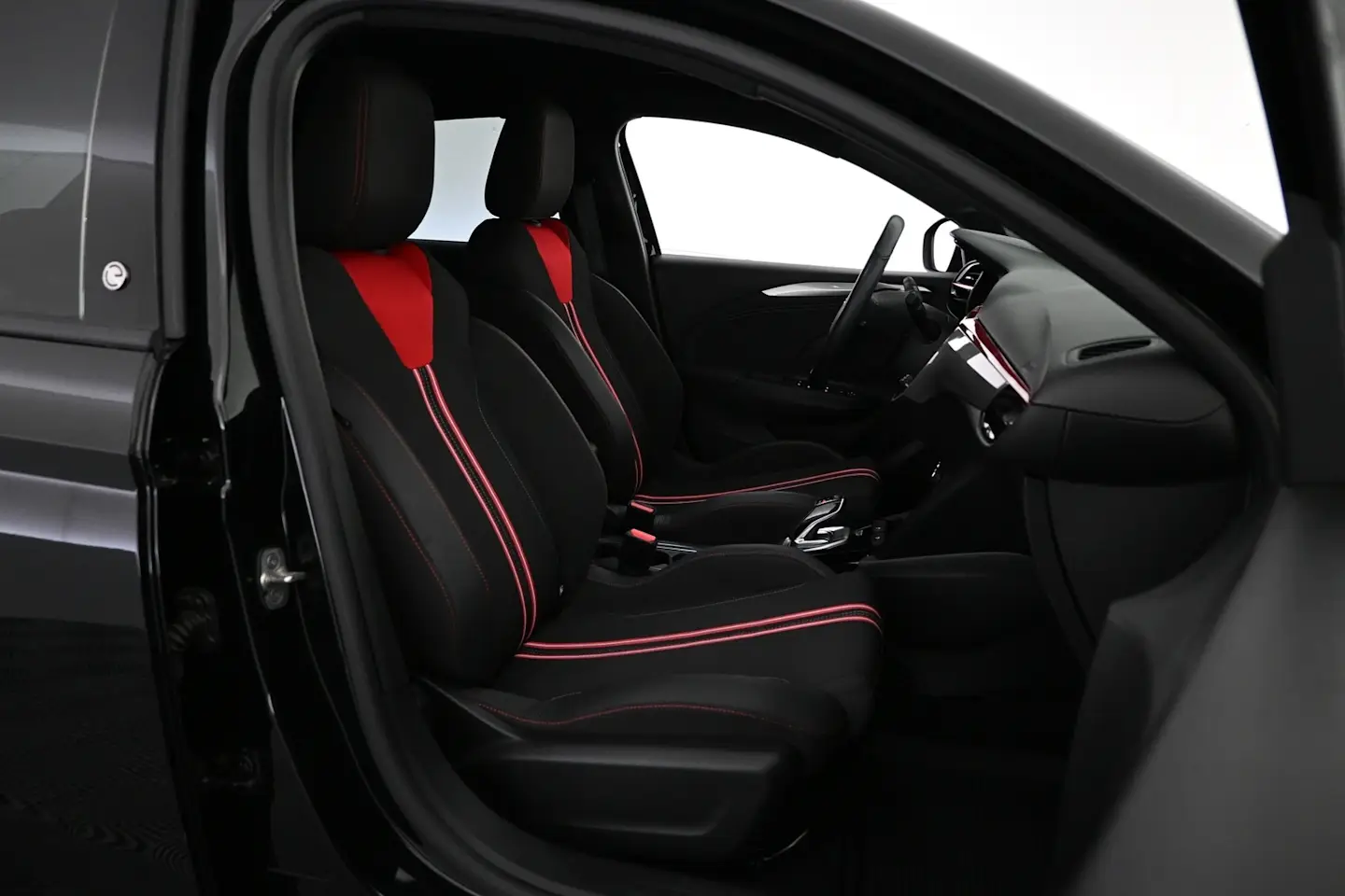 Car Image - ofdBhnKmyni2n6yWuii0V