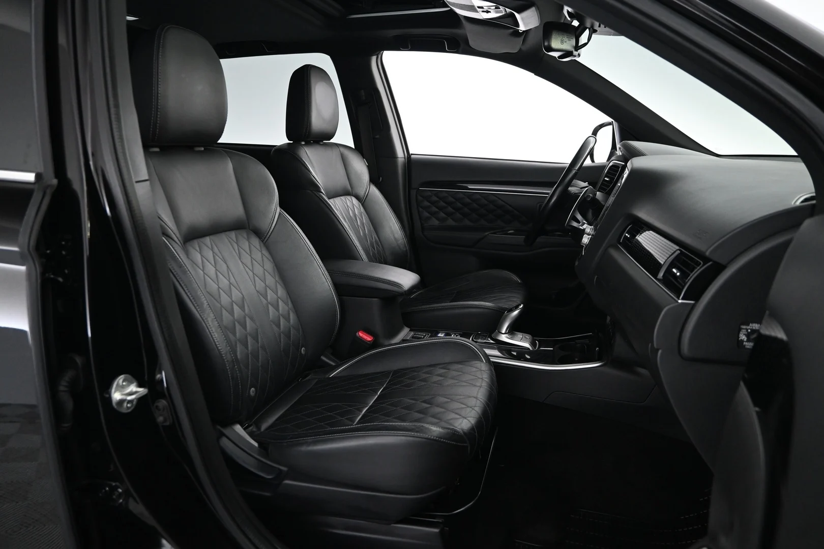 Car Image - 2wG5MySLzrmIF7P4vCSfu7