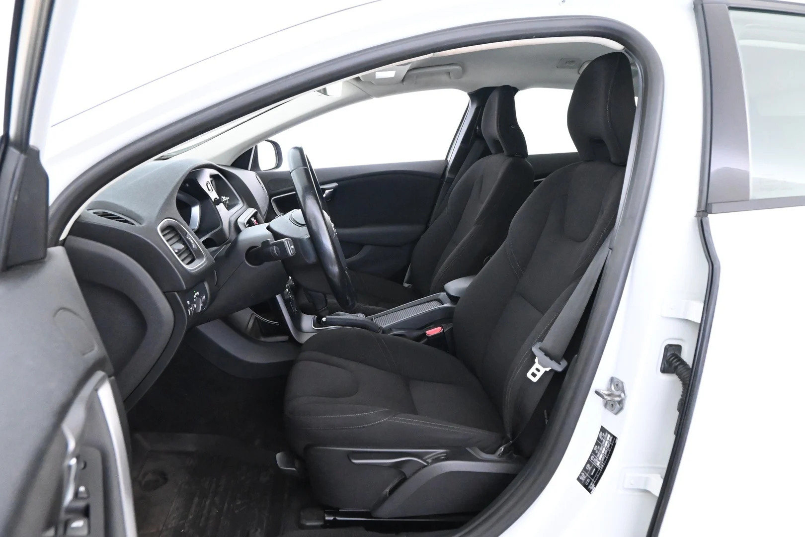 Car Image - 2p7PfXhUnVy6qQXZ9DDpX