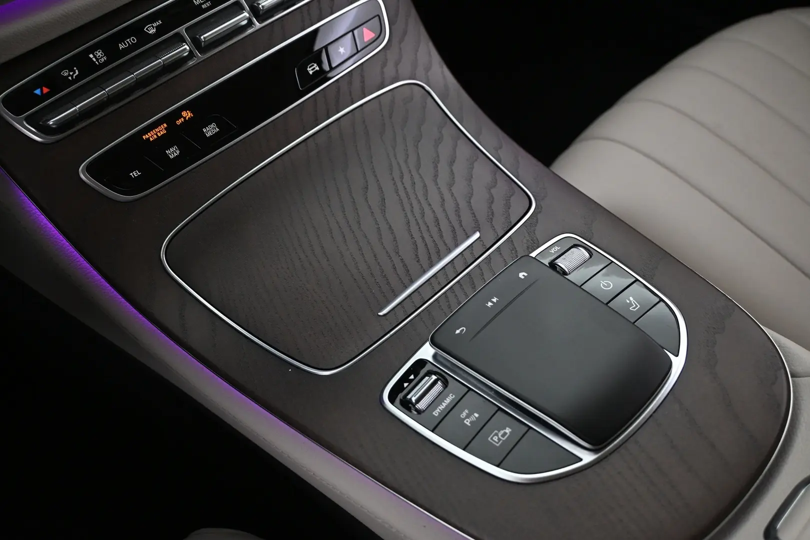 Car Image - nkfubx2hWI83IzQ4HHEzR