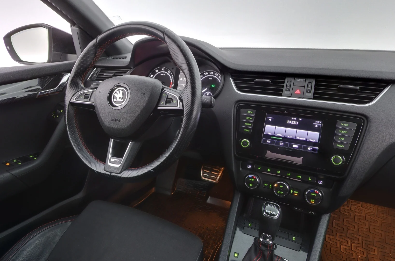 Car Image - 5ivPSMDD65bIRTDPOXkr3J