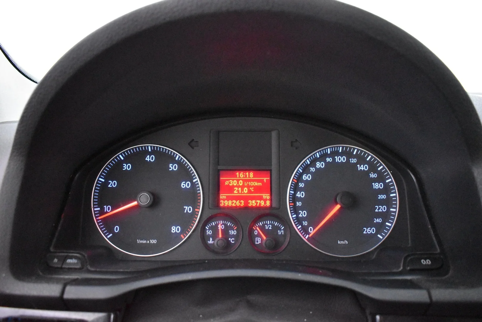 Car Image - 4C7JDQ13hmeaRHngPNezz4