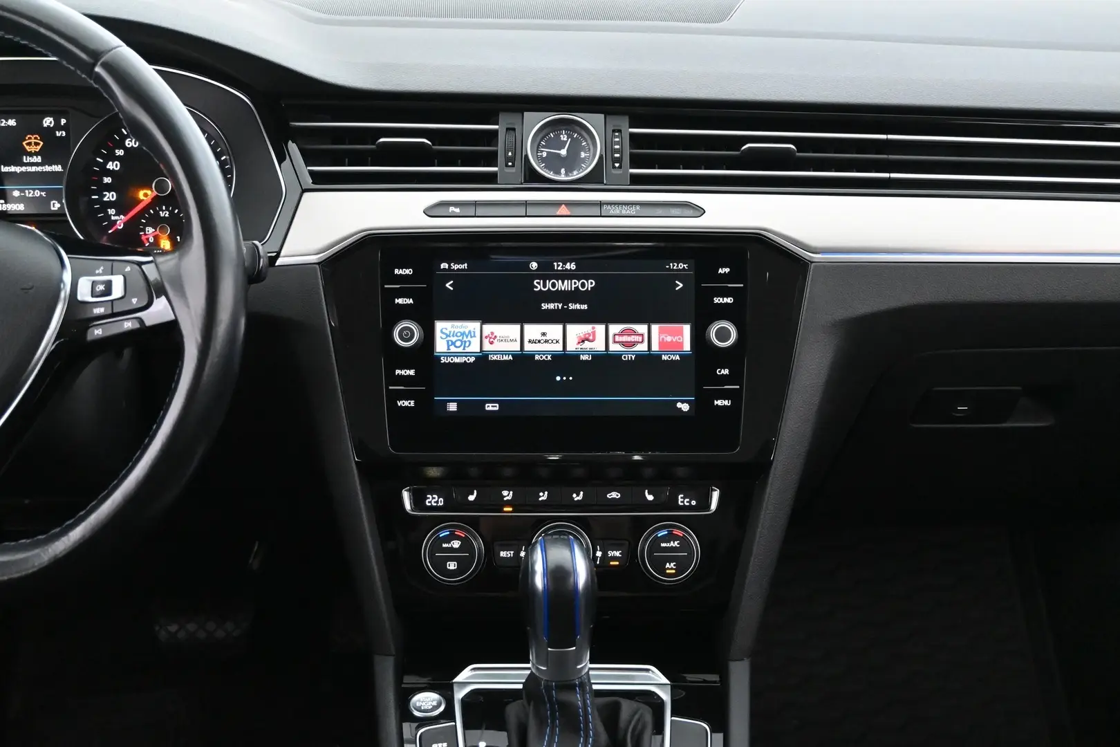Car Image - 3Kfiu7oIfEuxYT8KgYBhAZ
