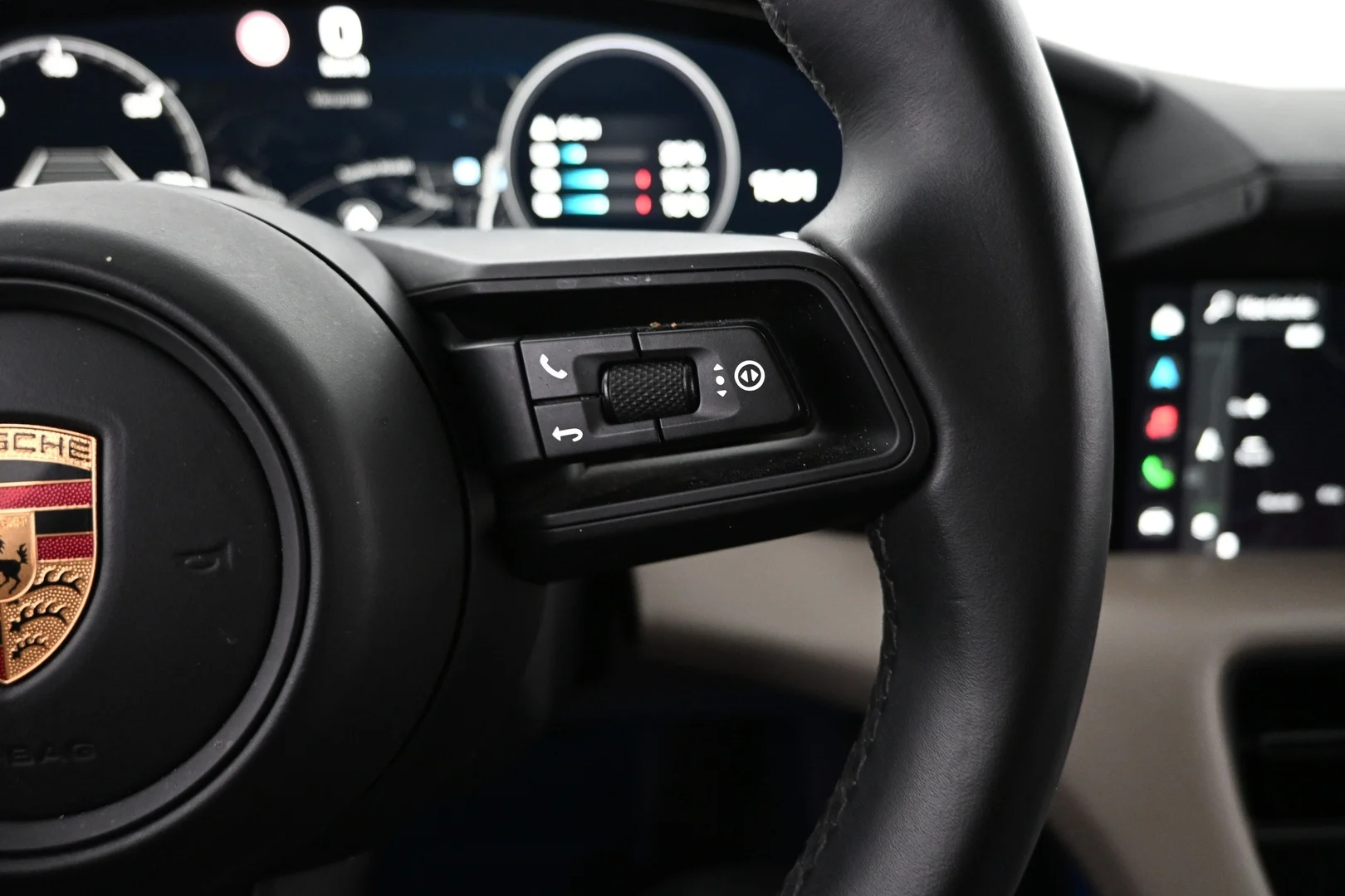 Car Image - 18ekL8S22QlfytJNmt1mlN