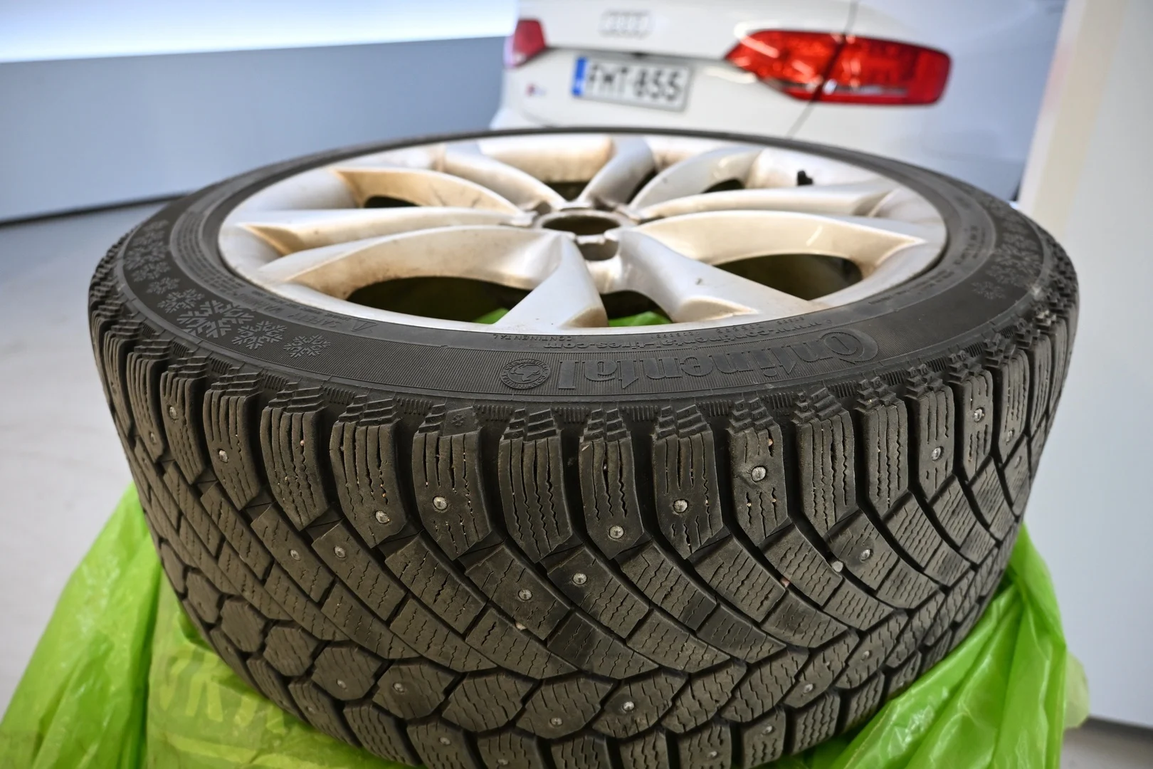 Car Image - pJnDgH3BeAeHvcfWOYcvP
