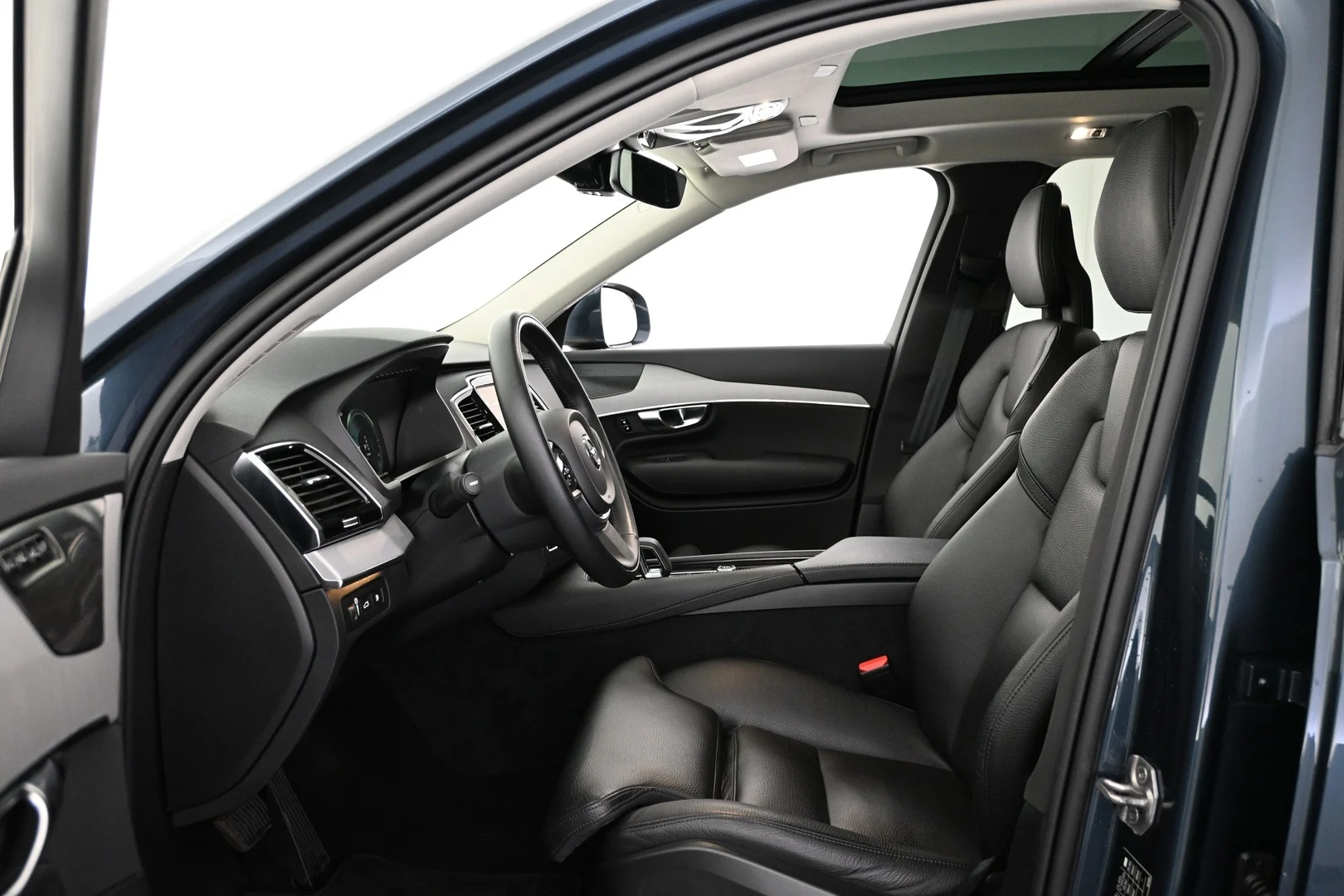 Car Image - 4iVq9HSwysAdIOQovkIKNw