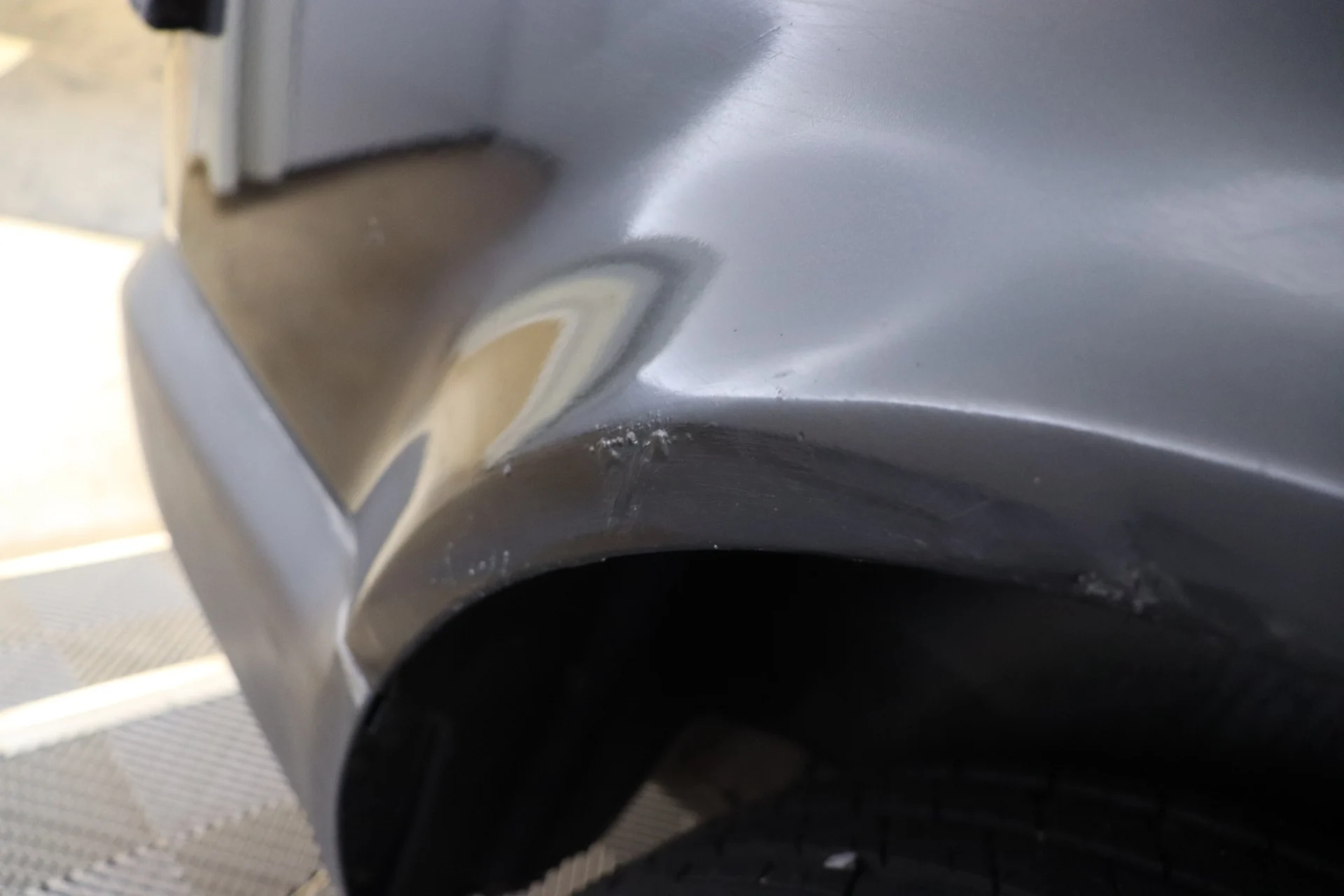 Car Image - 1FyS825JiXBvQPvA8qQqZD