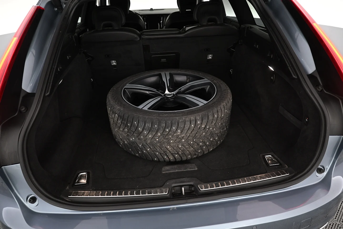 Car Image - 52pFAW9QayRoaqvDig0MUc