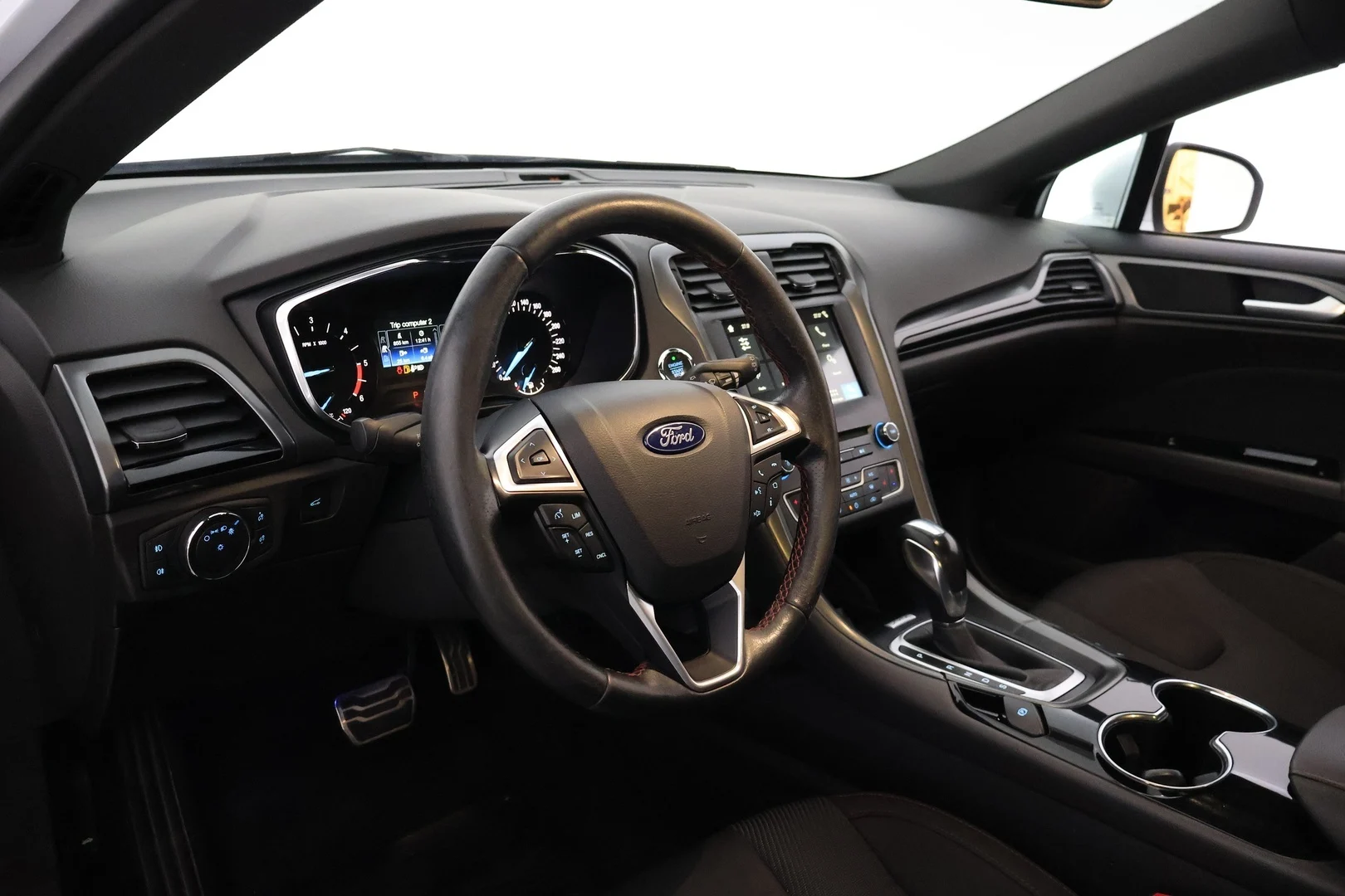 Car Image - 4ArACANMCrxKOvbiXDL8xx