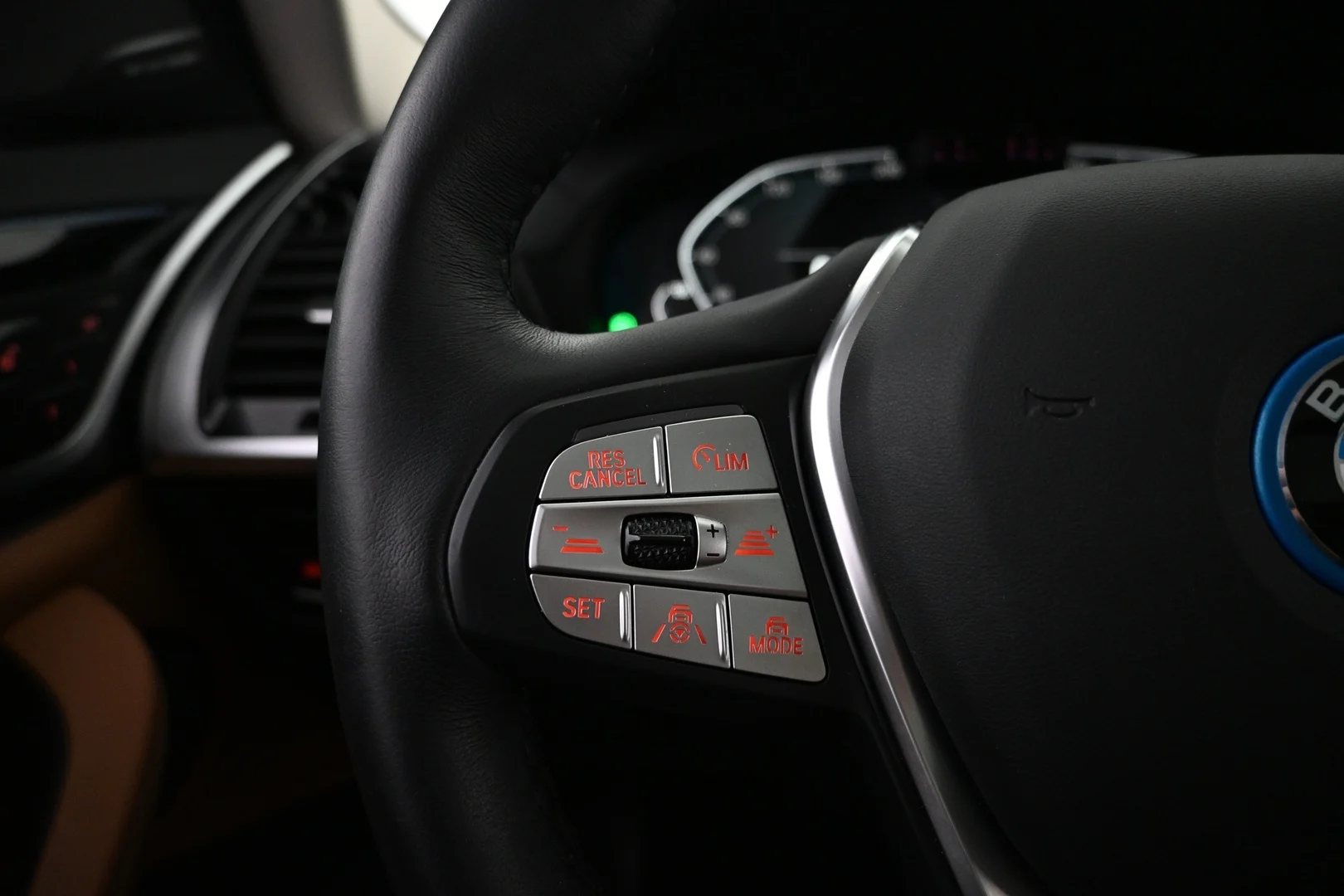 Car Image - 2zlZLLnUzDm80XBHprXtxF