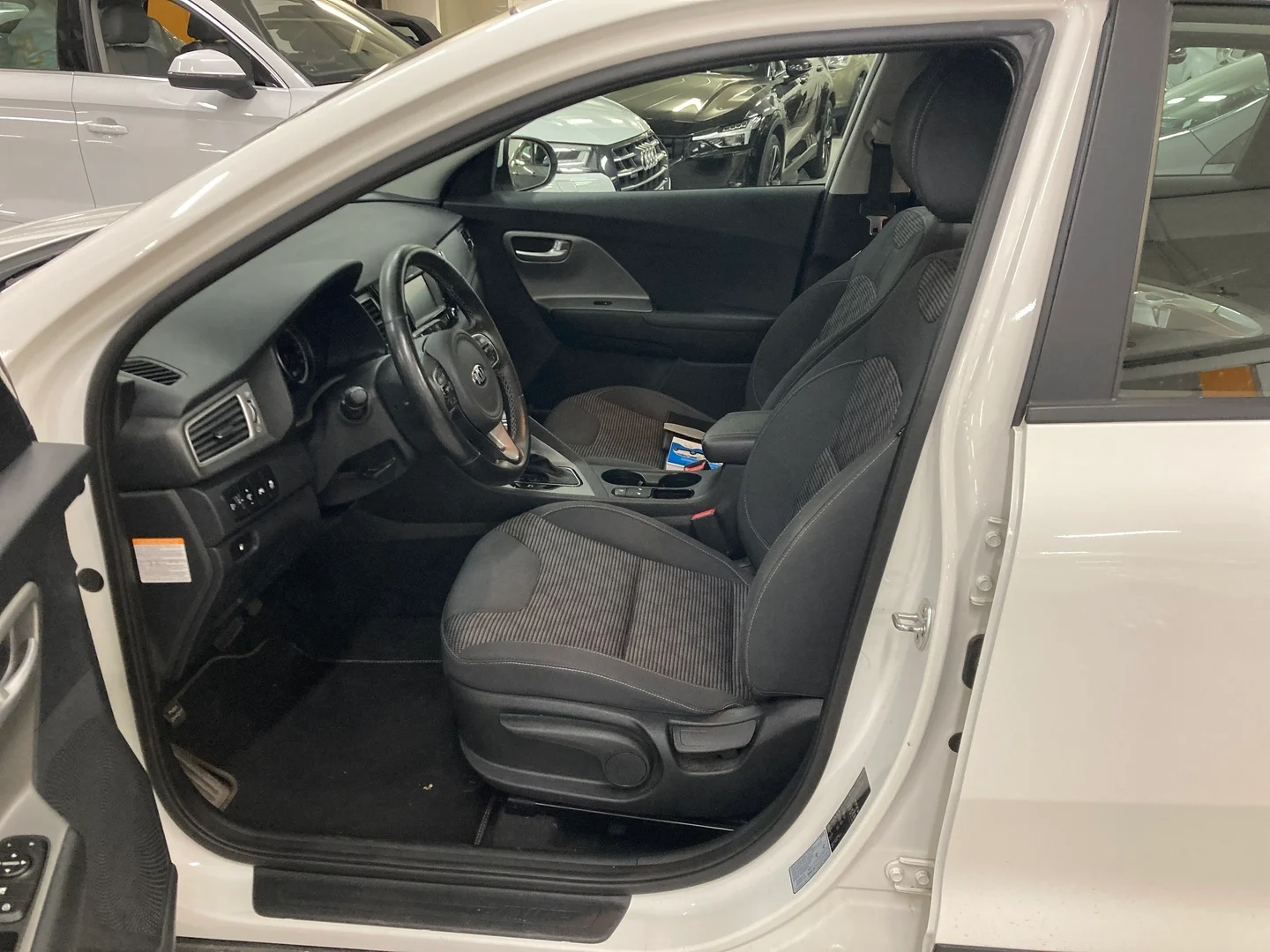 Car Image - 7qTpS6vRKvg4rRRXhFofmG
