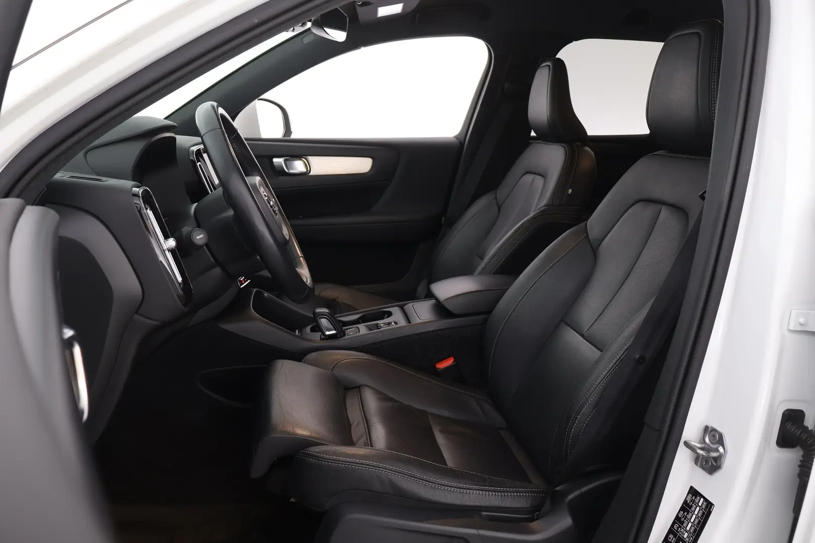 Car Image - 14GtTpvFEddWXQkFWaTIgR