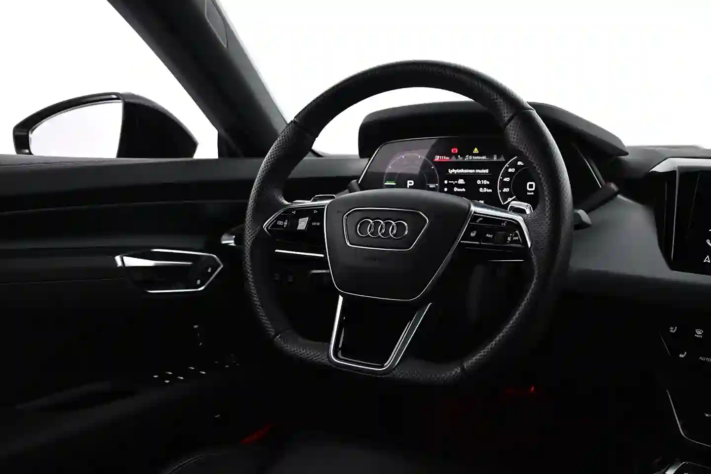 Car Image - 1dnZDa7Gf26mg8YeYR7d3u