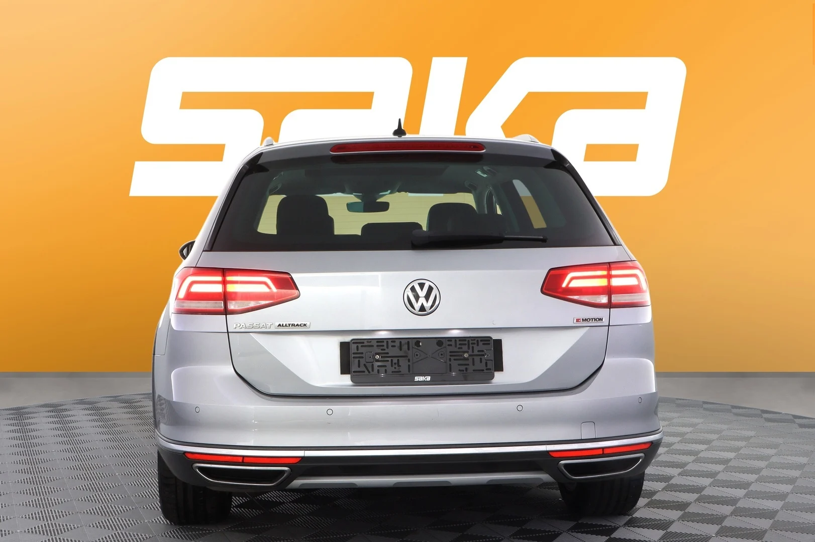 Car Image - 5NxMVwVyYpSEo1rQFb7P6b