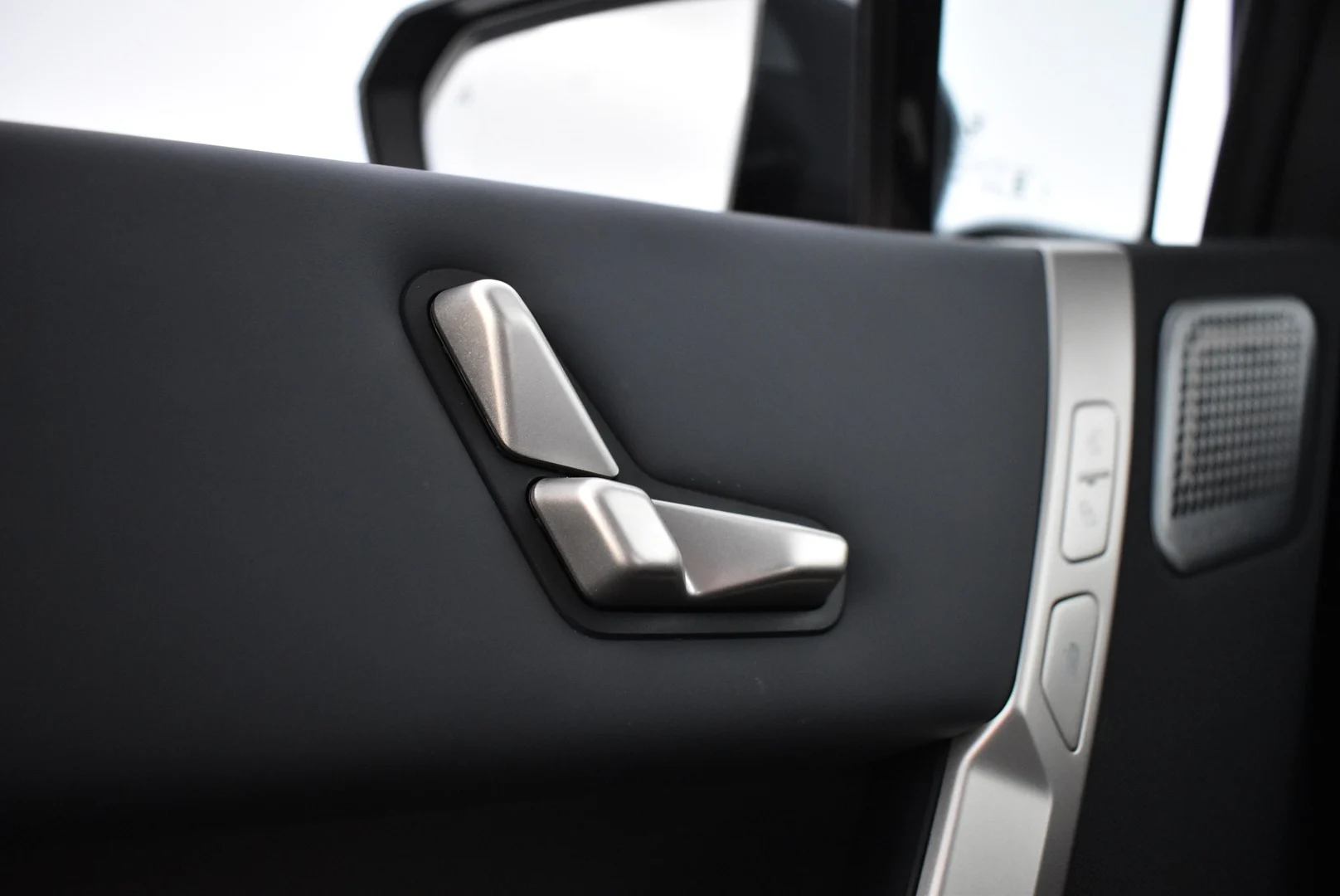 Car Image - 7ooej22ZN9BZMfeq1byapT