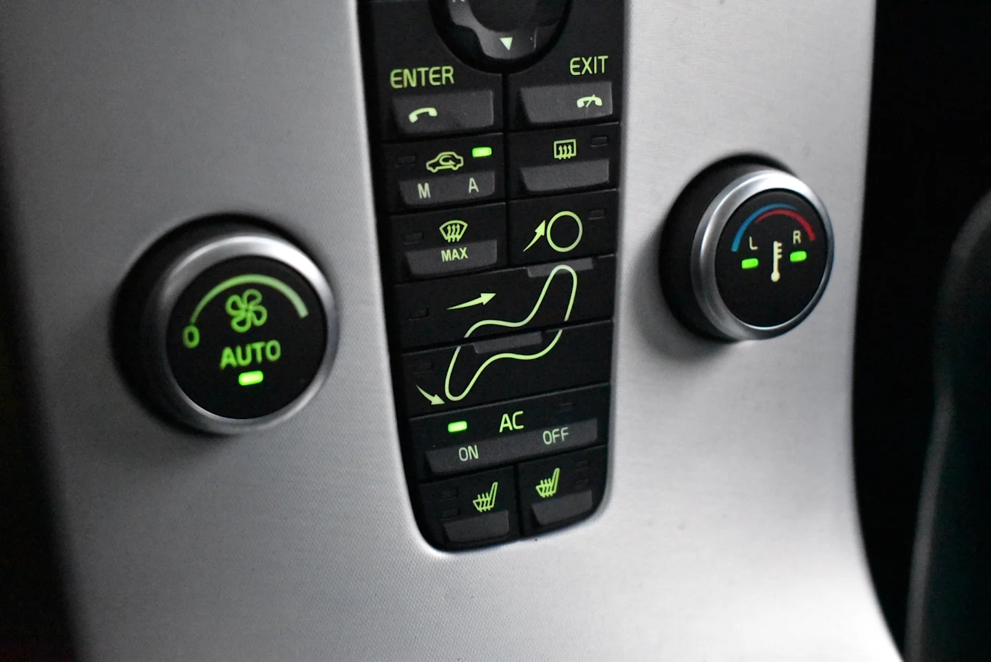 Car Image - d9xGQwJWQYDalNb4sWHY3