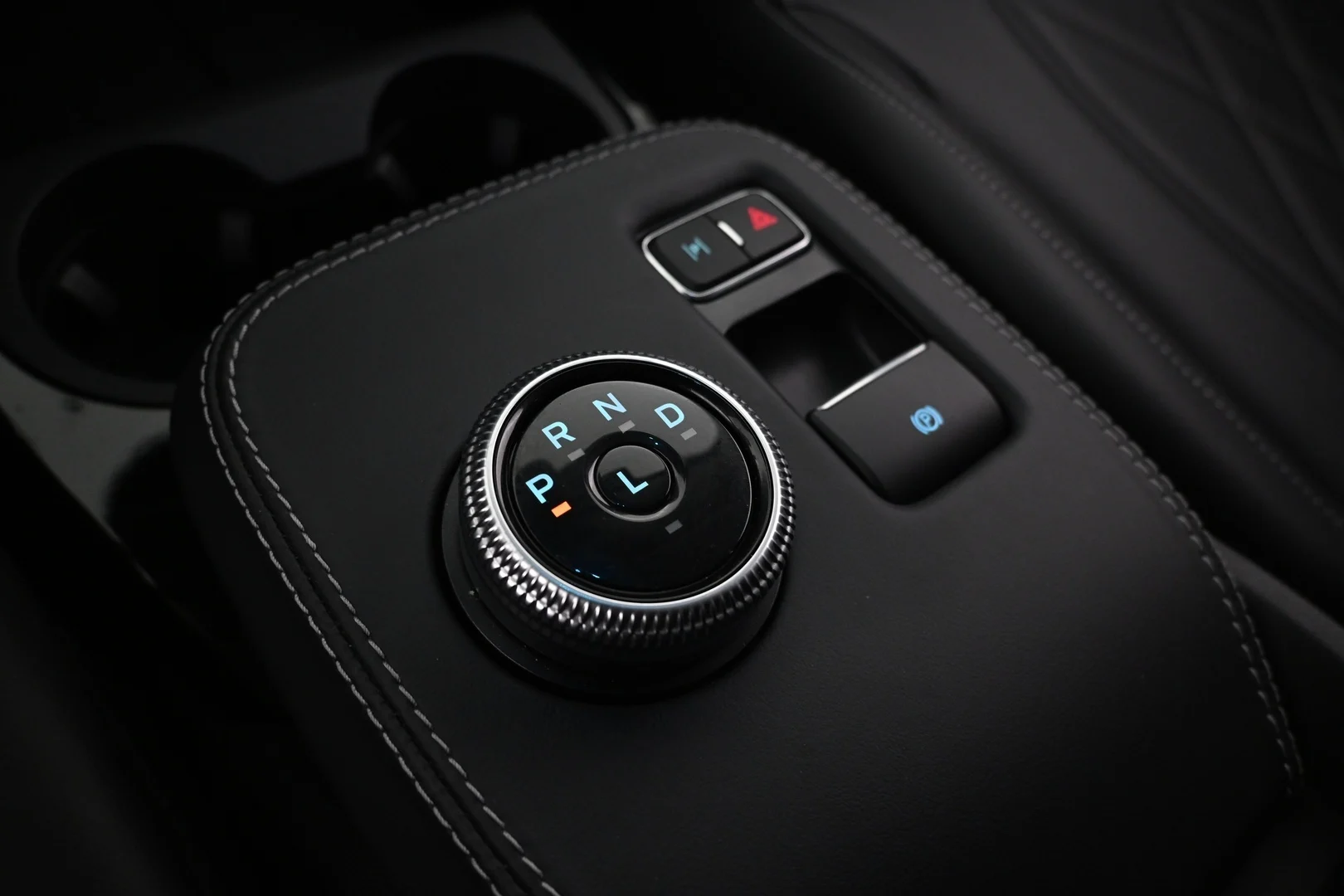 Car Image - 6mFM6Qmv7PLwhsI9PAZOq9