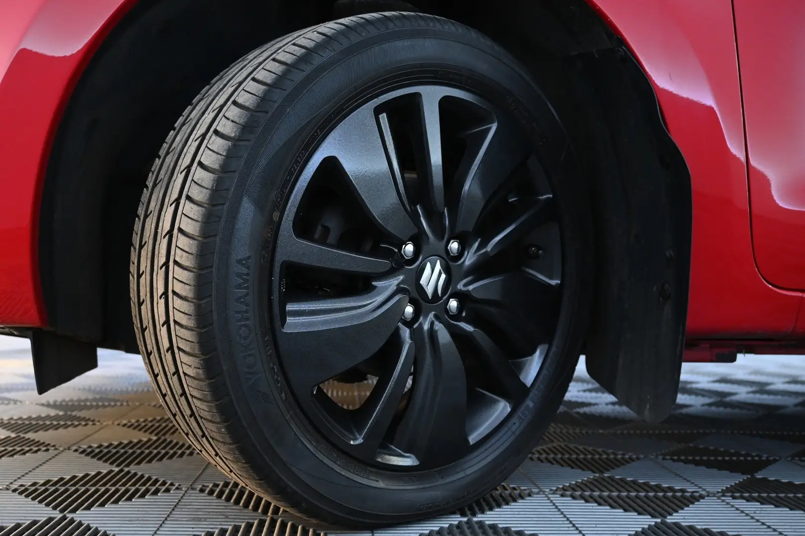 Car Image - 7bH1alKuTAibcZjqMYJhnv