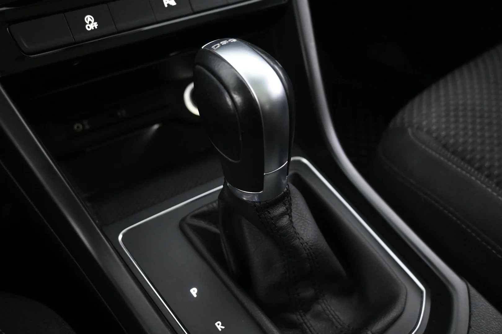 Car Image - 2EghHgtAnMYX42WHzTrnrH