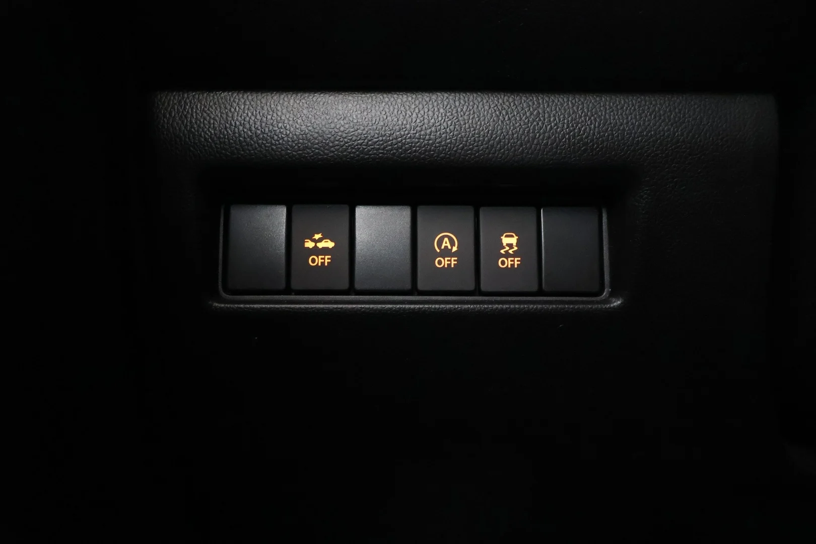 Car Image - 23kDJaYBdQmPYBabfv4K45