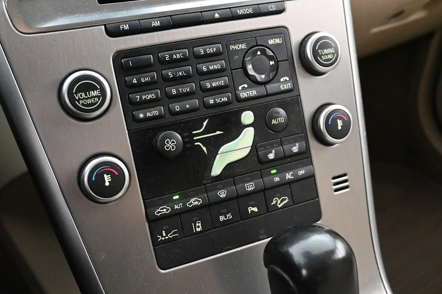 Car Image - 69YSIhG51wOlIhoAyshg5q