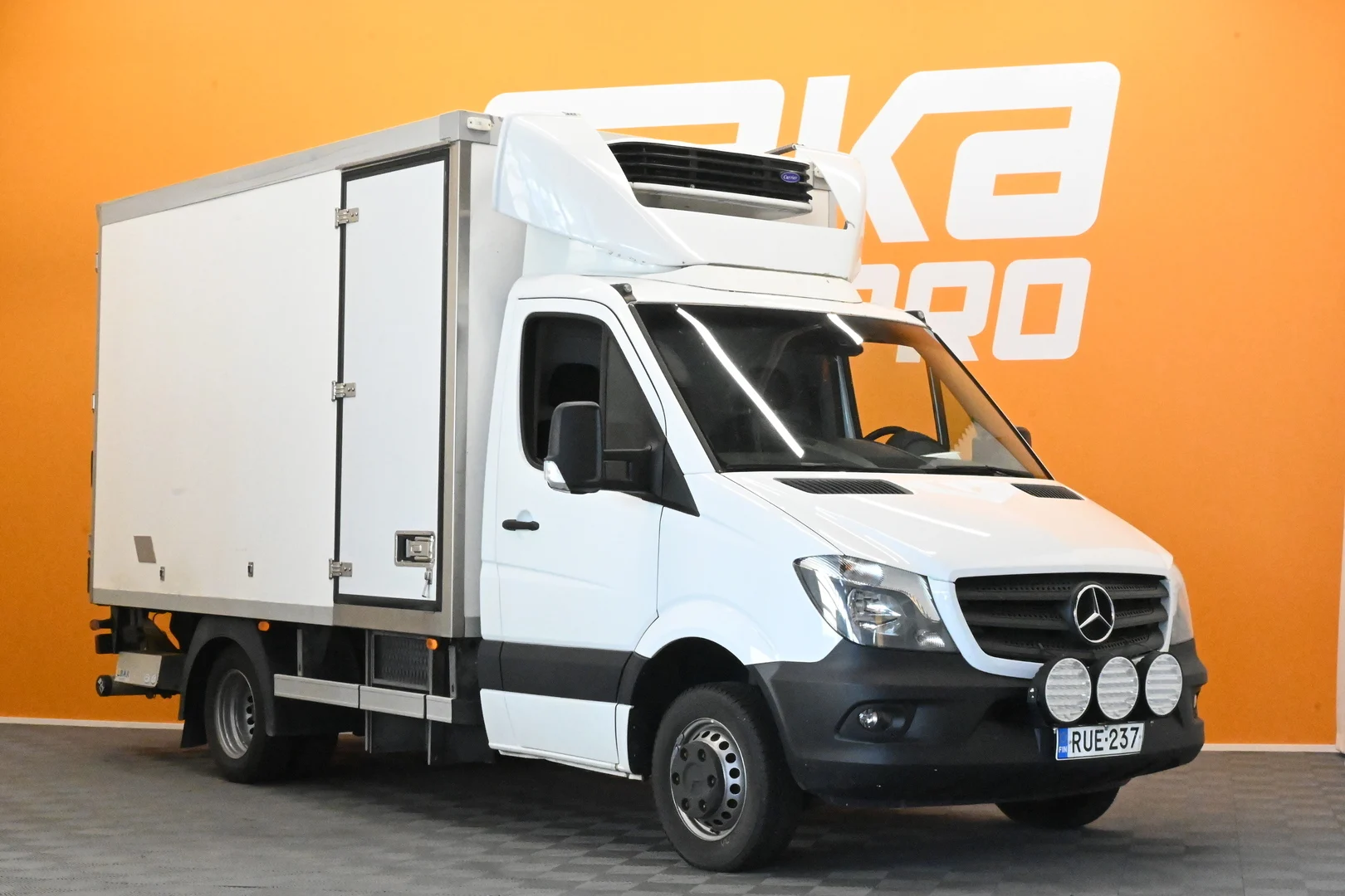 Car Image - 120qrQi3wo9xzNHKblIUK5