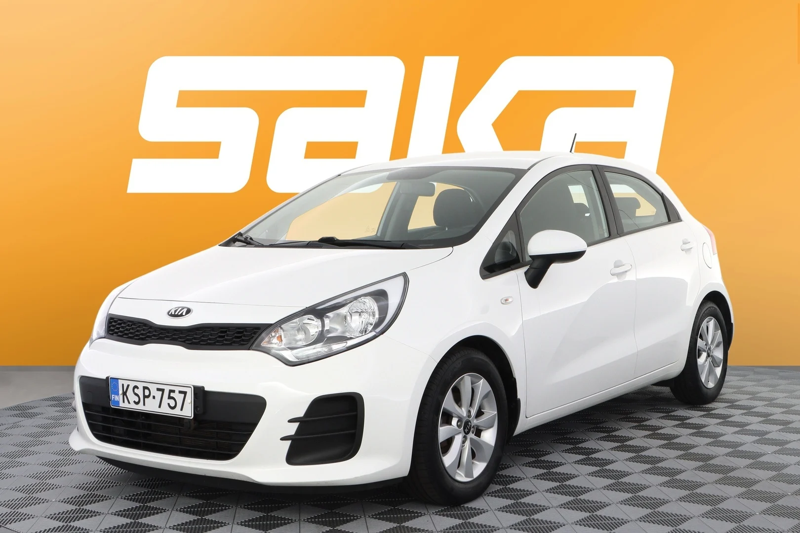 Car Image - 3Ws4biXW4TxVkA1rdyf7dW