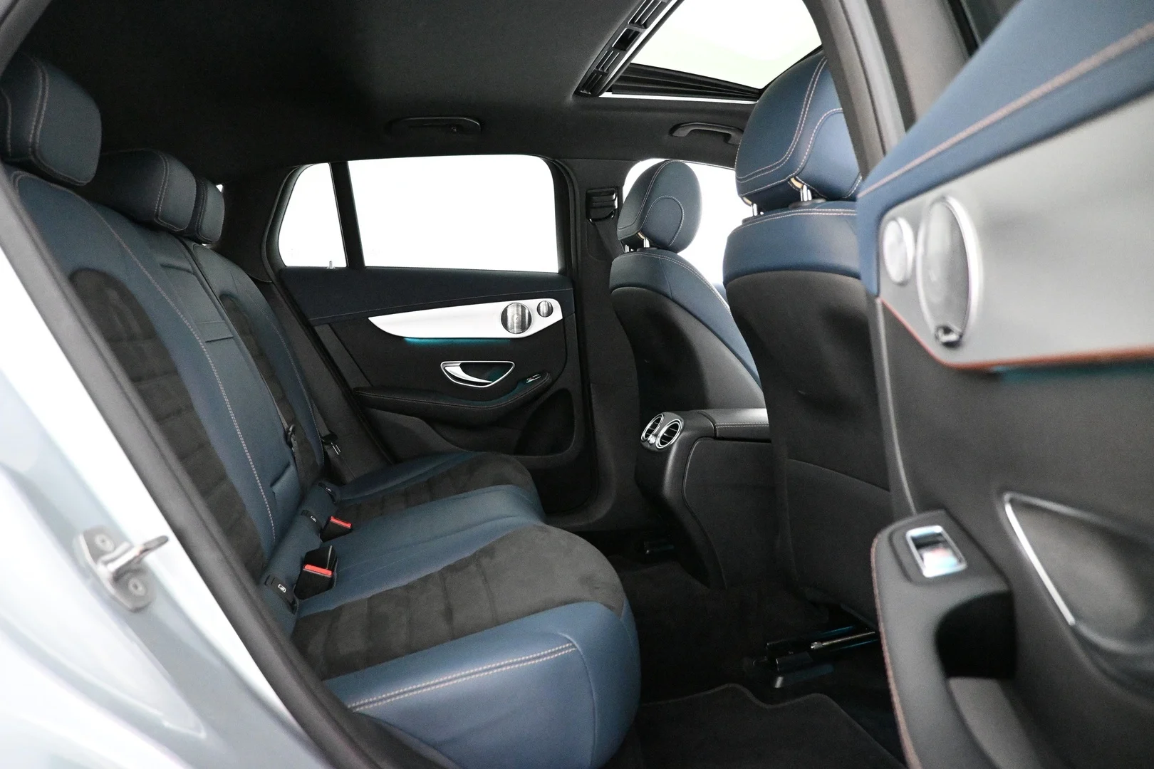 Car Image - 3uXn2vb07NsmRdG0WkhG1F