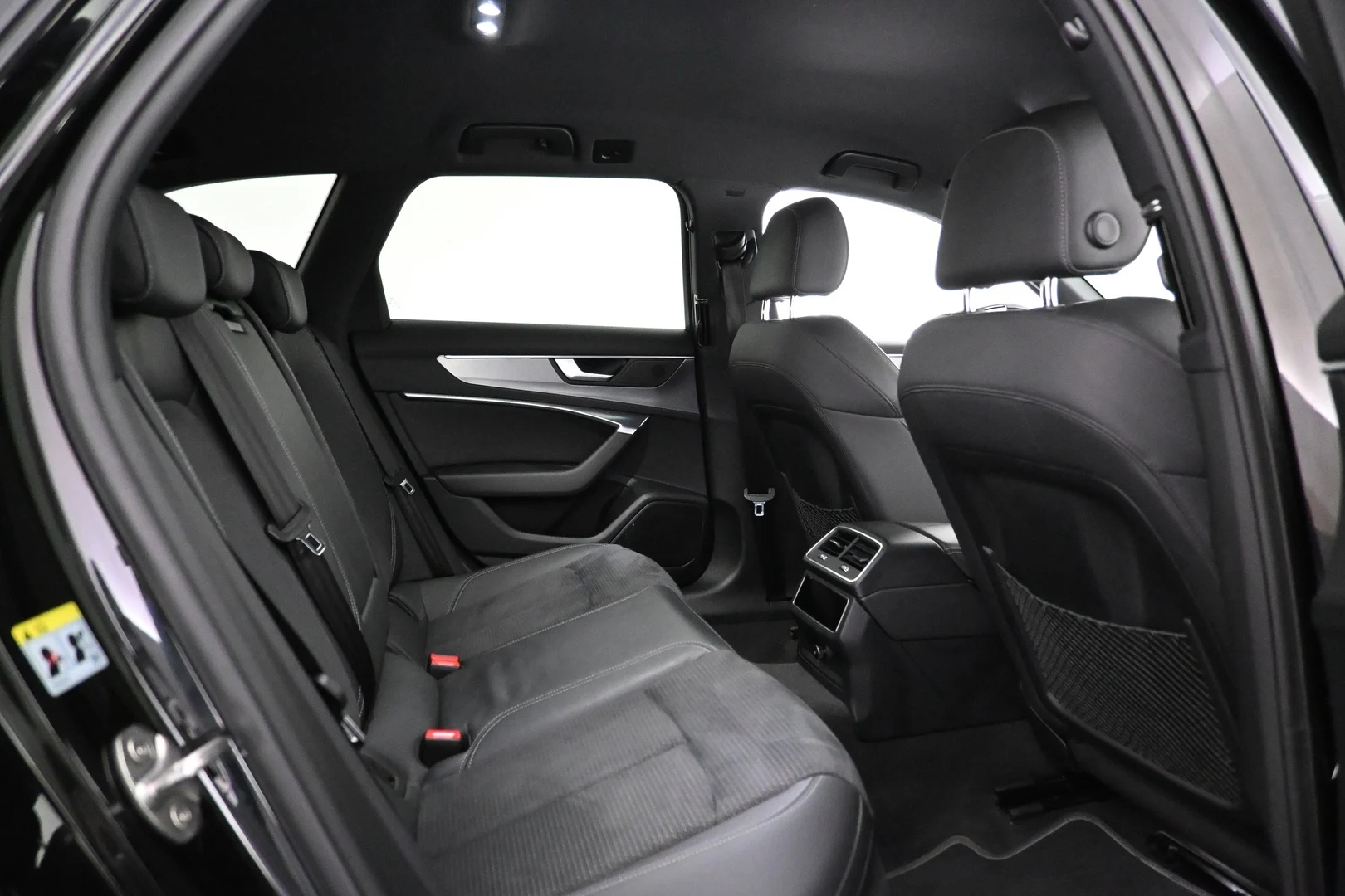 Car Image - 750CIXHG2GYmpwCrsSjVPT