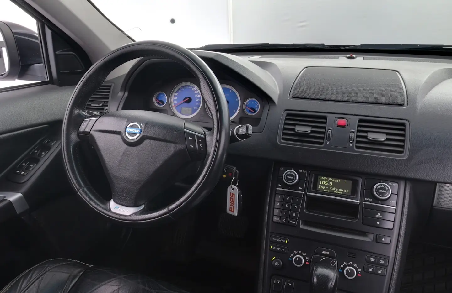 Car Image - 6uf9zfbkfCQLyna7sSGQId