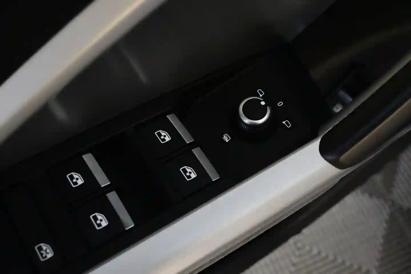 Car Image - vQfdmHOOoWVQu9jTRuYkd