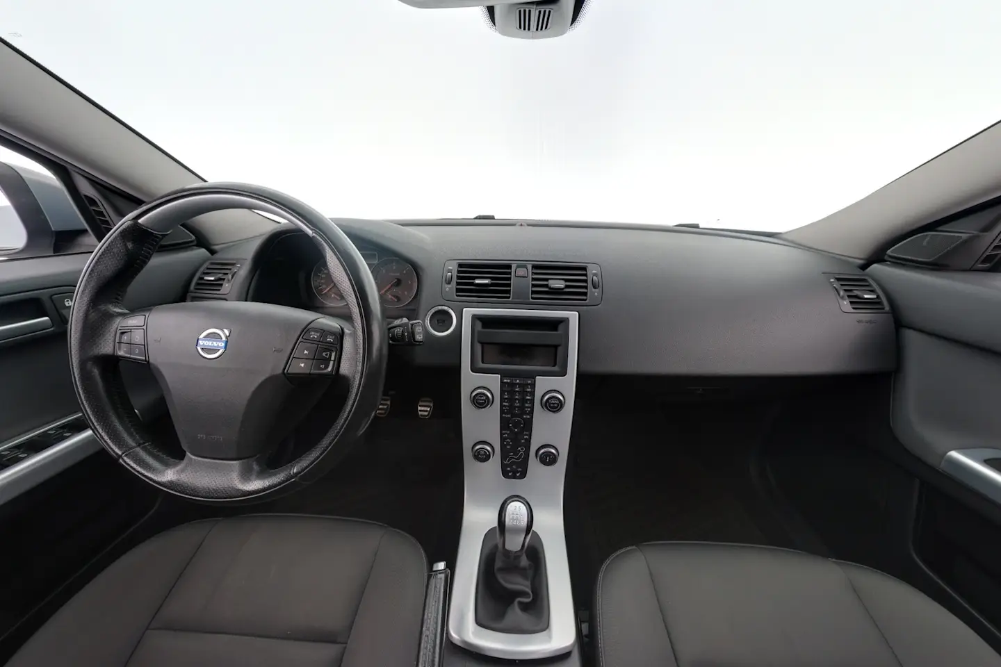 Car Image - 4ipLVaf0aJ7S5GMojHiEhq
