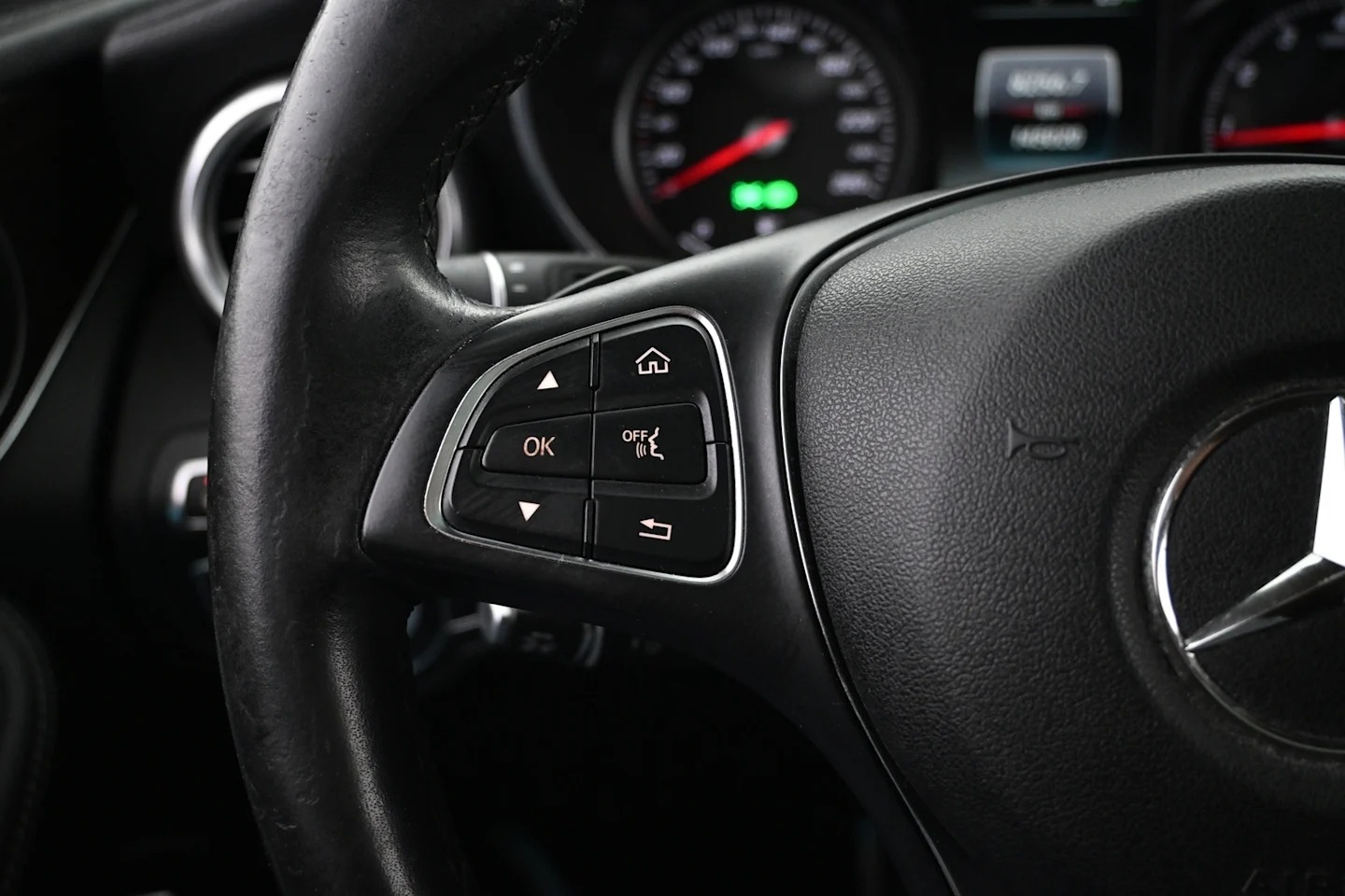 Car Image - 1IWDlre7MUbpkIJk9drEsi
