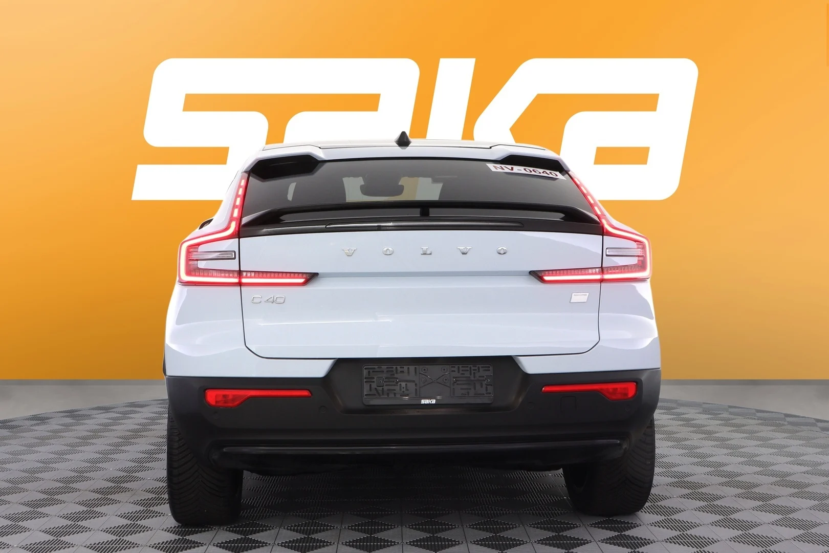 Car Image - 6VBuSt5GMa8Nda3BUJqgmY