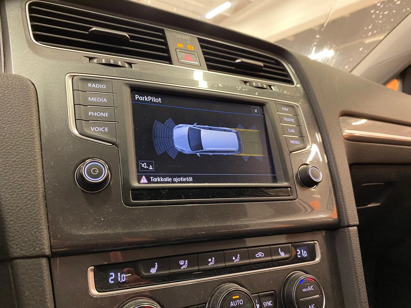 Car Image - WeIEbMJEpZrCyP2HnOgnS