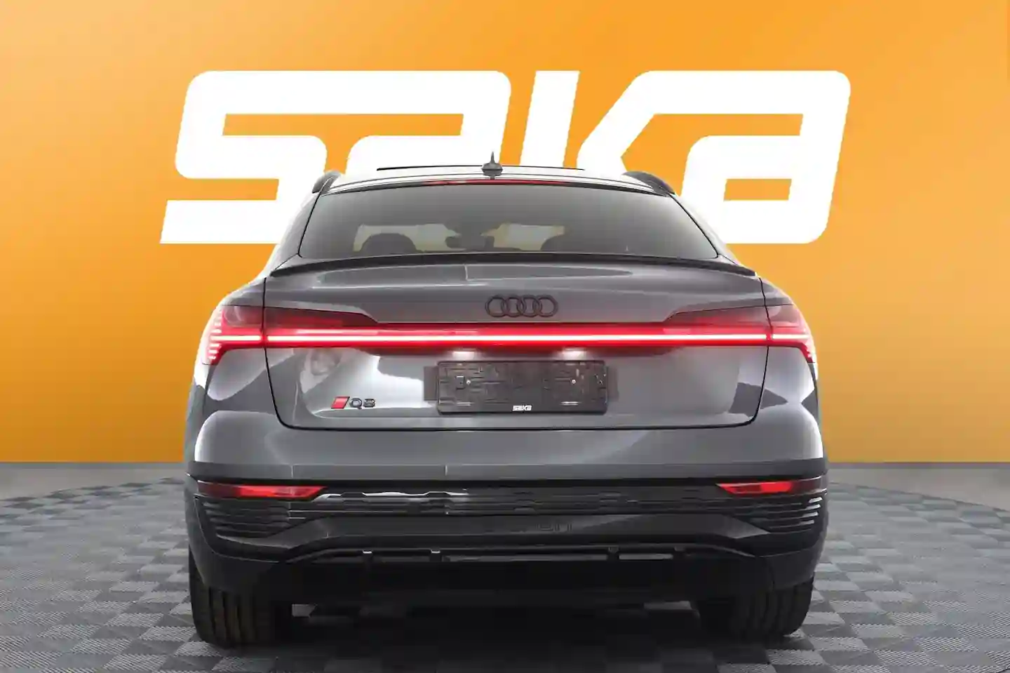 Car Image - 1Jx7JLmWcAs2D2pMn0isEH