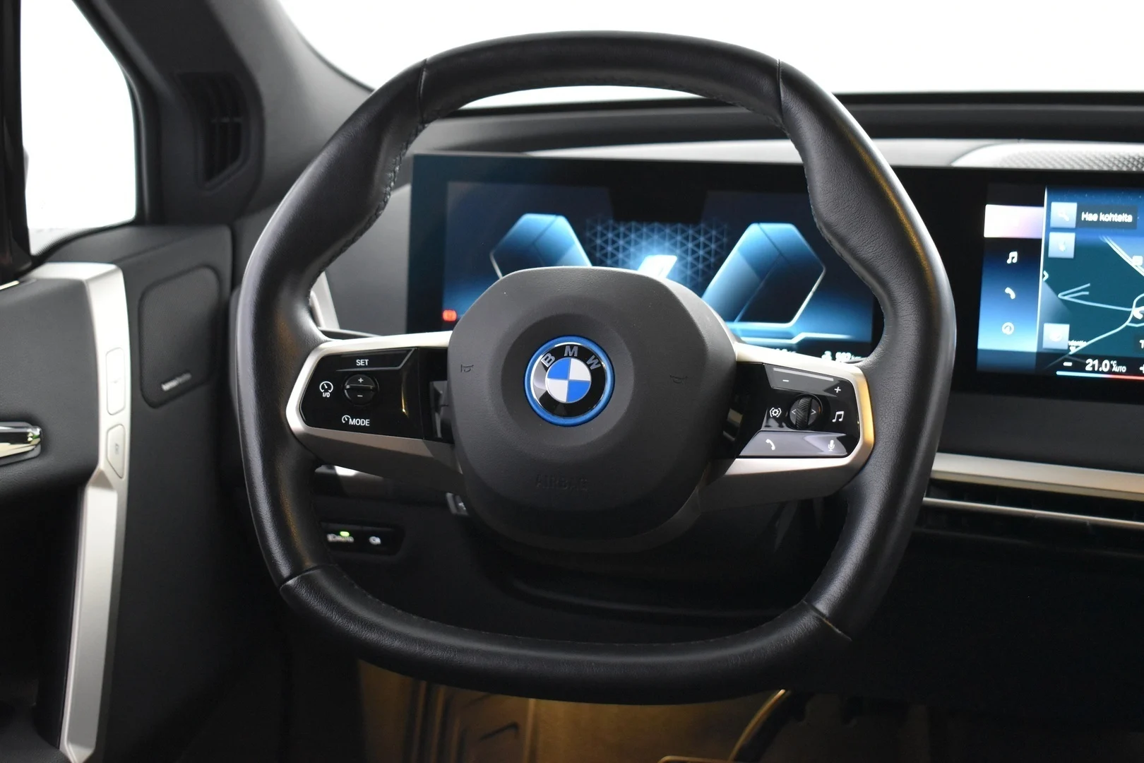 Car Image - 5i5NKg2obamddkplC18vmV