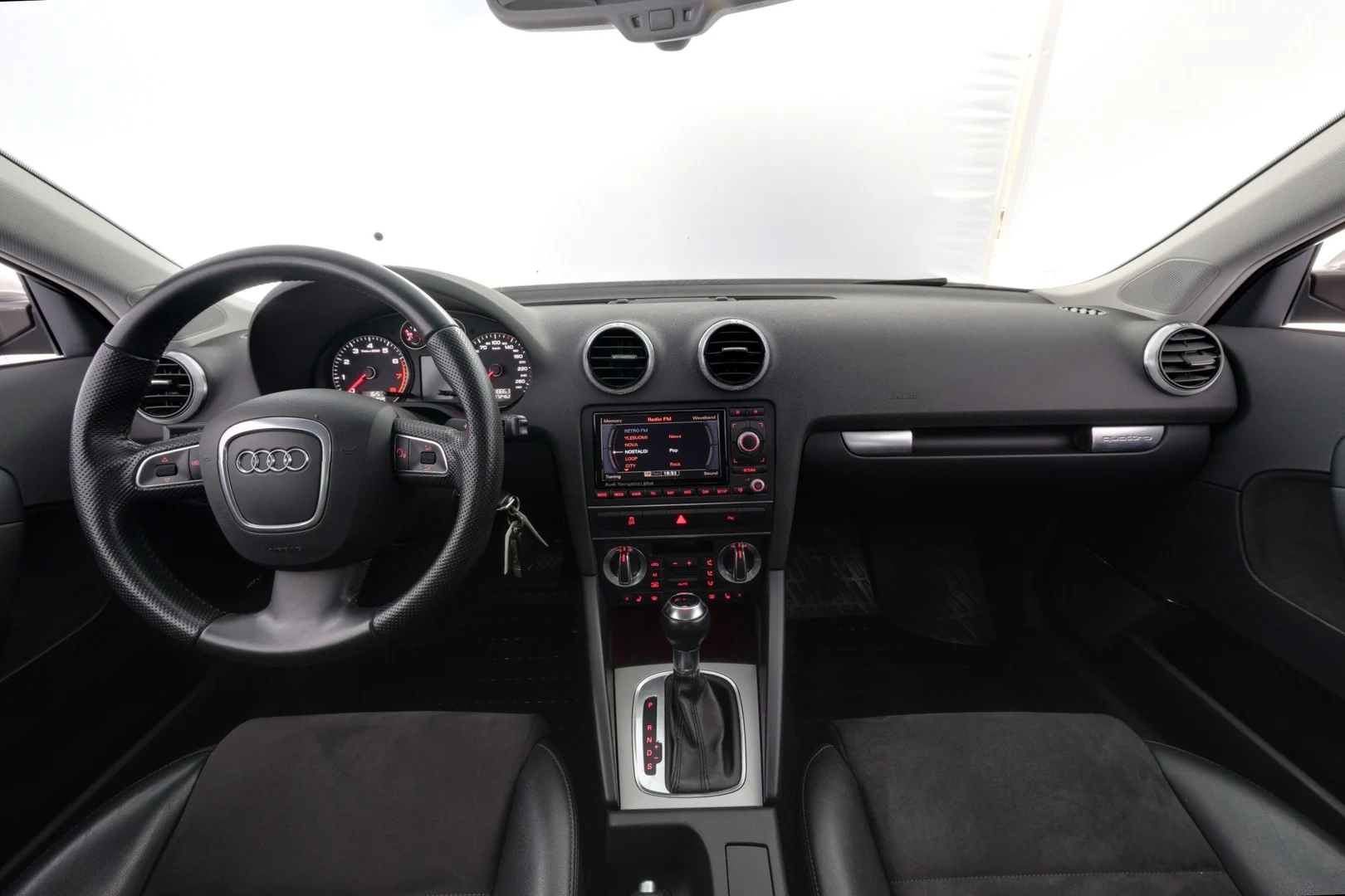 Car Image - 3mRqUUCPWHdXG27a5SXp07